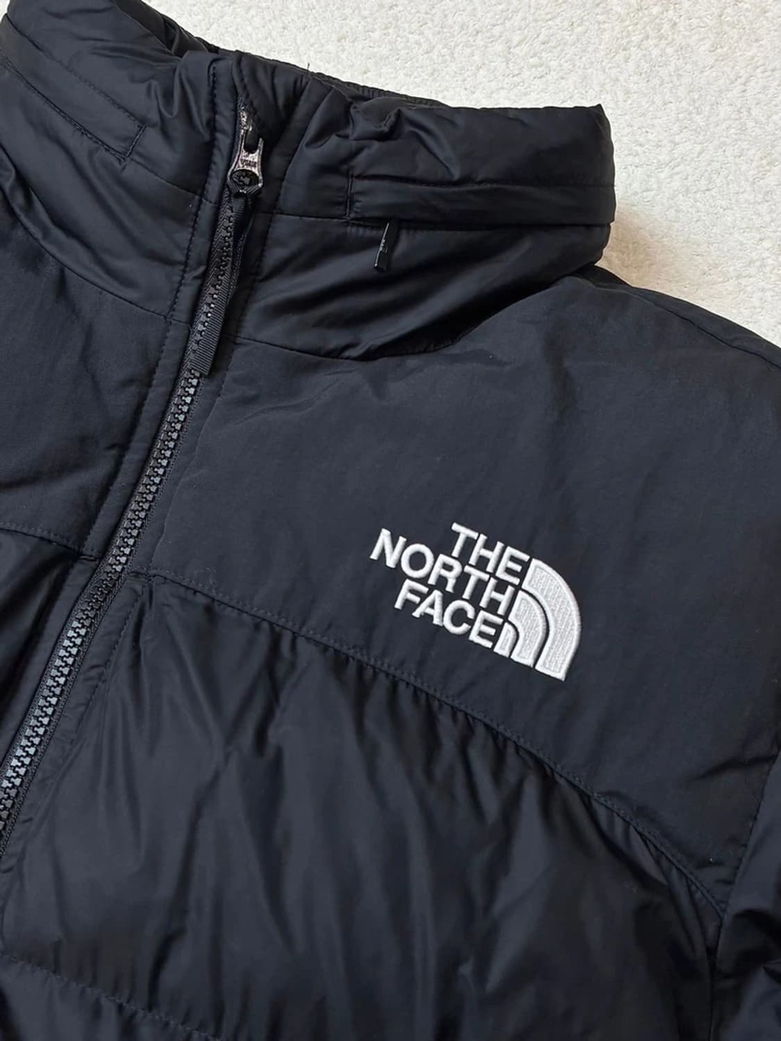 노스페이스 시그니처 로고 푸퍼 패딩 PN5744 상품이미지3