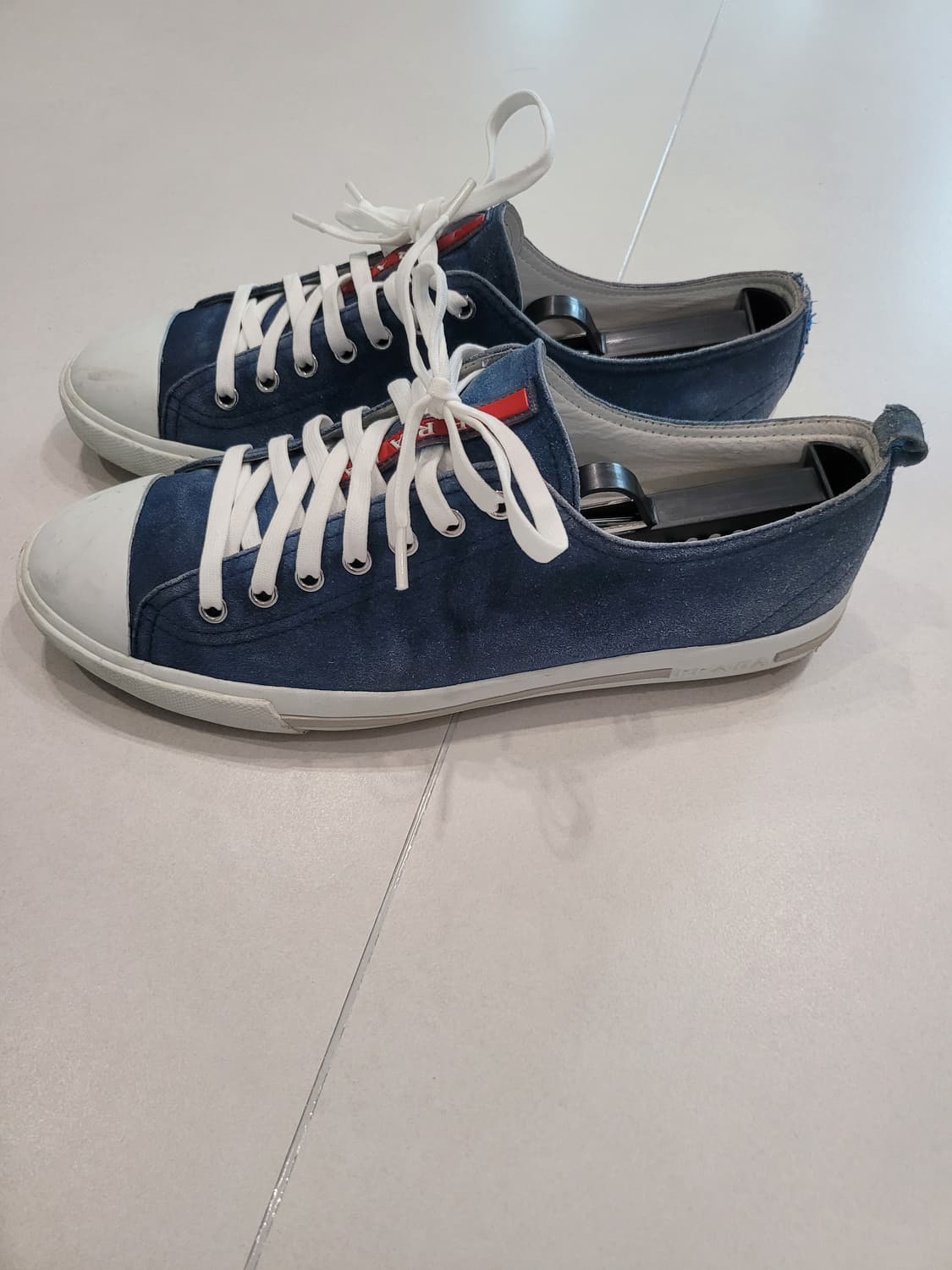 프라다 리네아 로사 스웨이드 스니커즈 (7.5 / 국내 270 추천) 상품이미지2