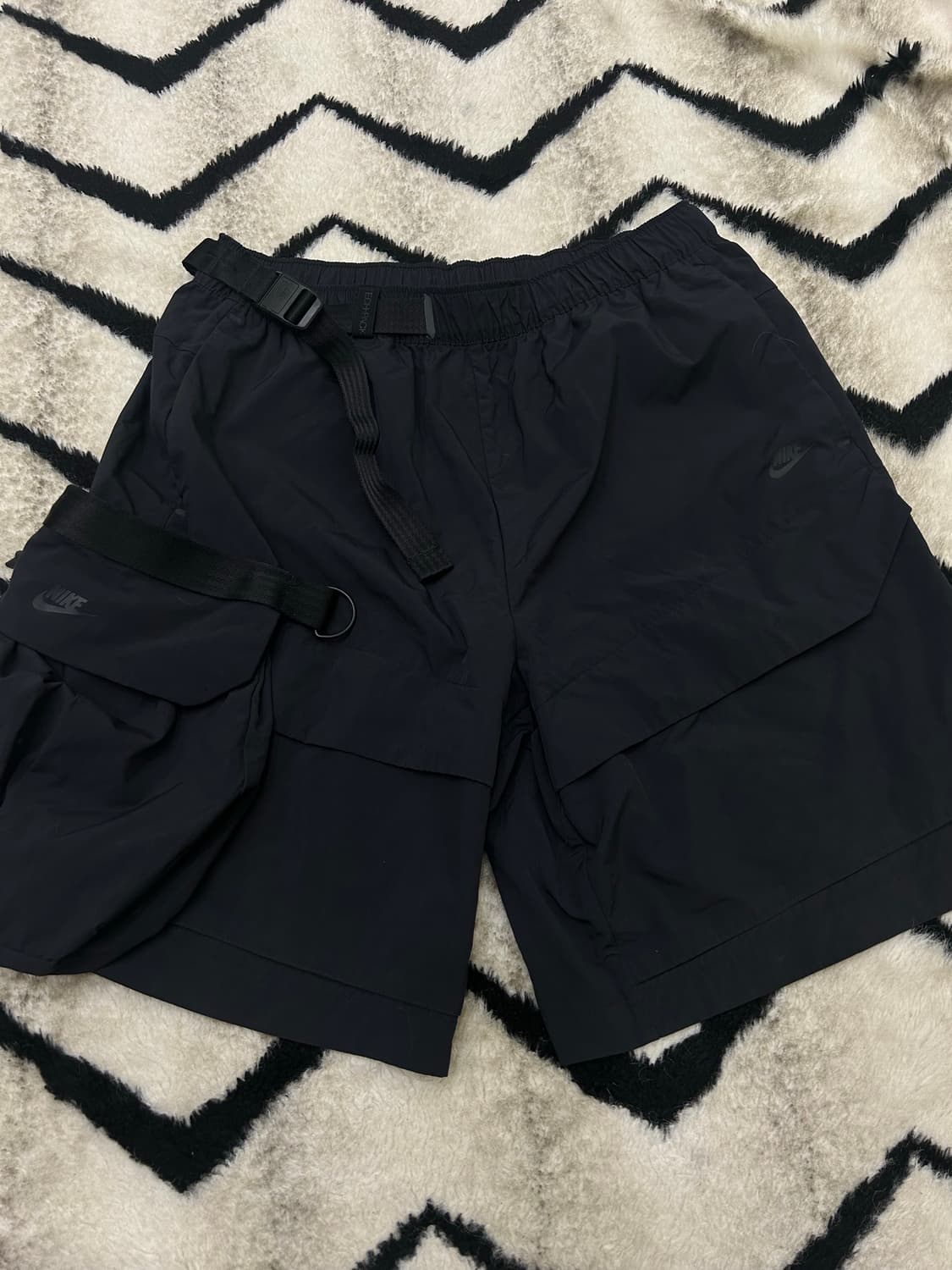 [XL]나이키 테크팩 카고 우븐 반바지/블랙 상품이미지3