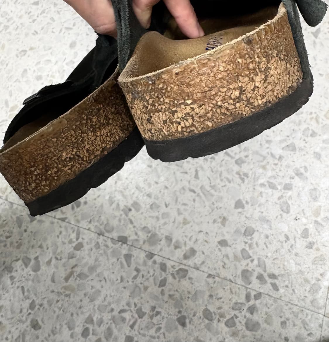 버켄스탁 보스턴 블랙스웨이드 270 상품이미지4