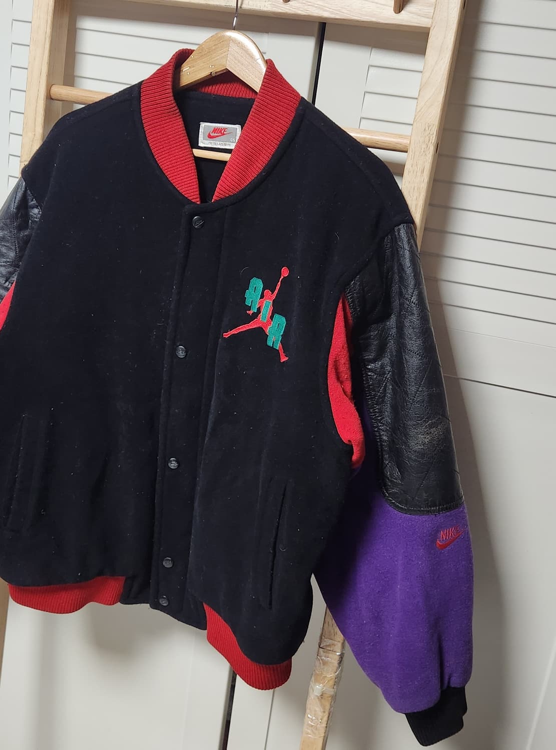 105 삼나스포츠 나이키 조던 빅로고 90s 바시티 자켓 상품이미지3