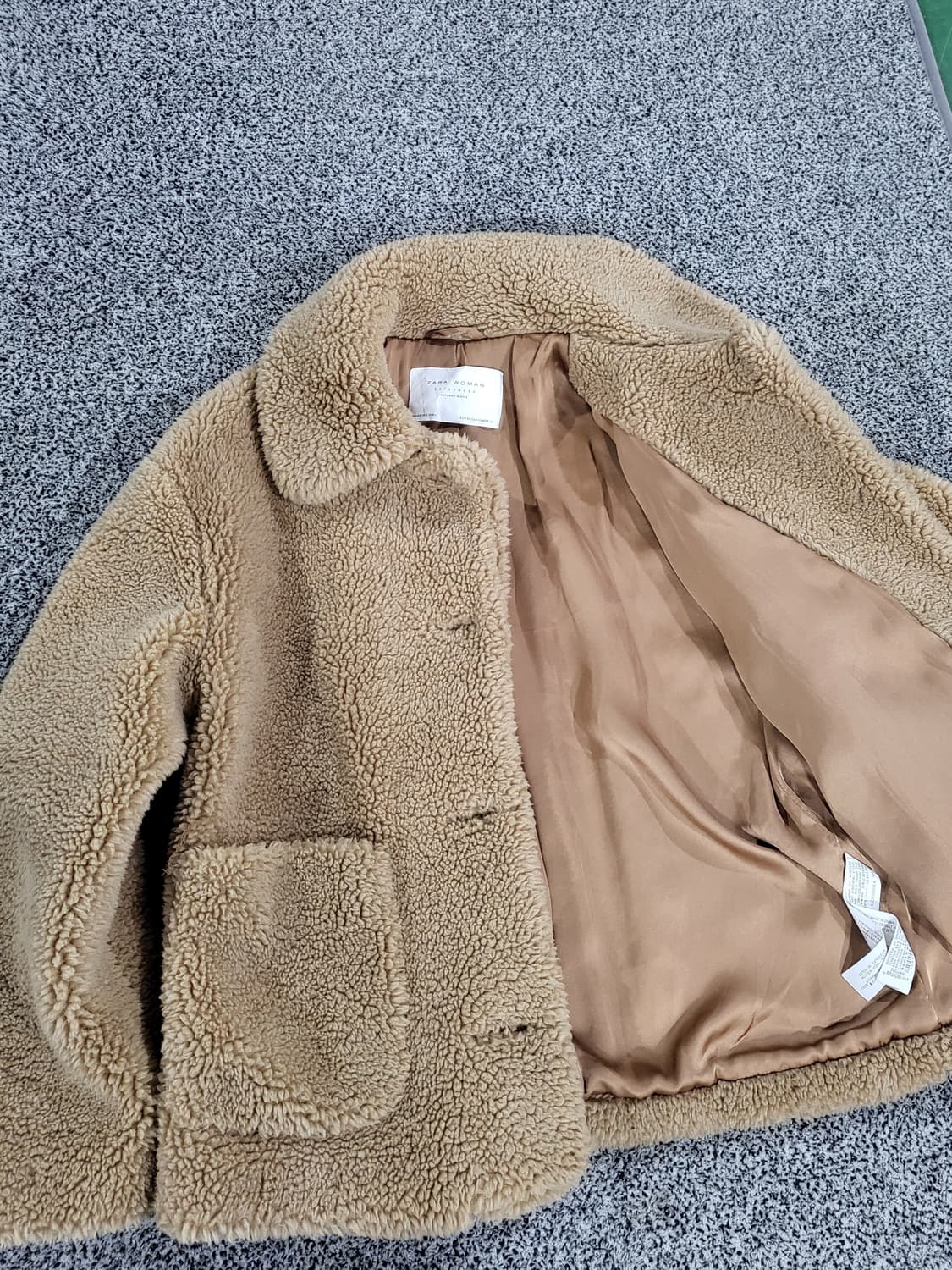 자라(ZARA) 뽀글이 자켓 (베이지) 상품이미지2