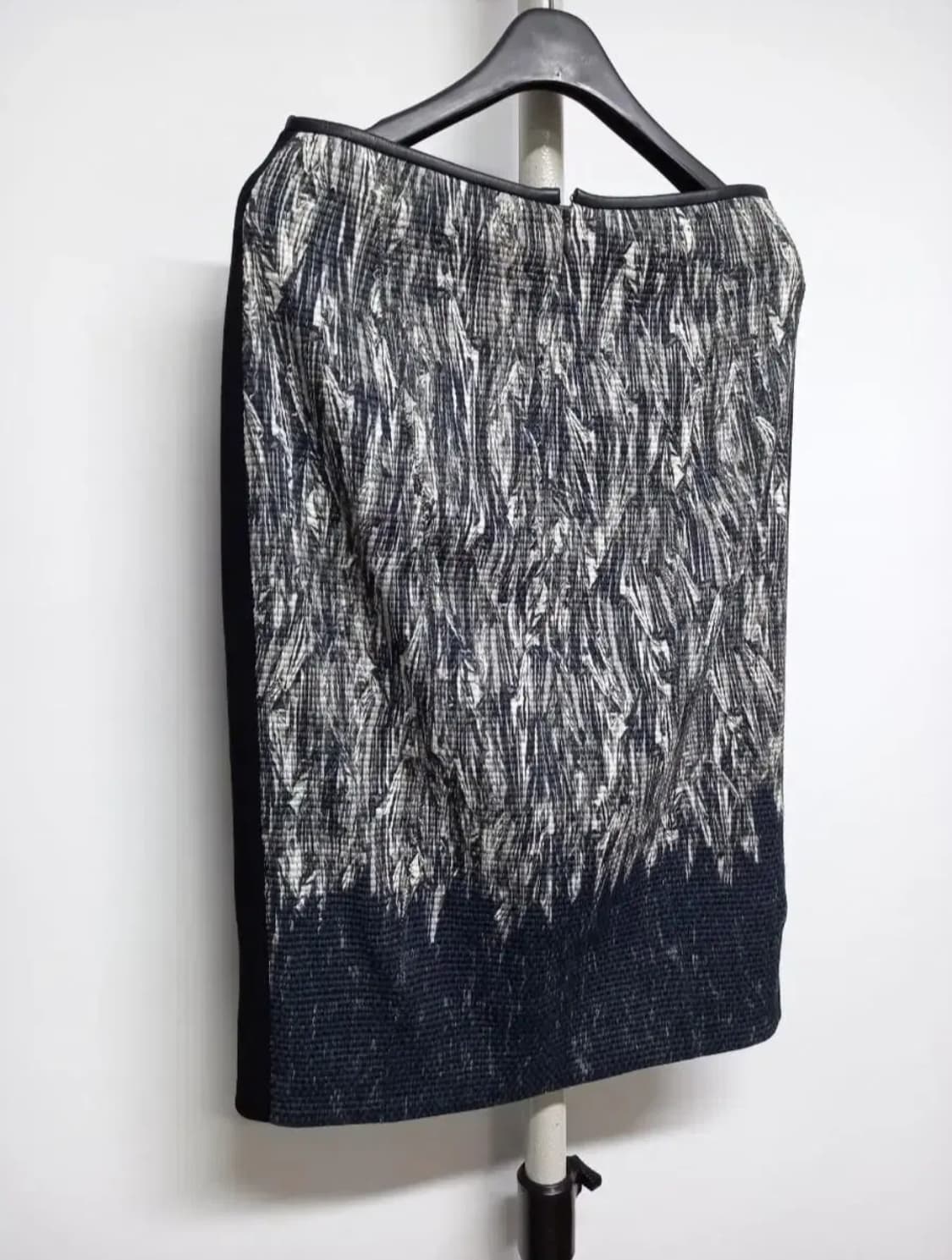 마인 MINE 춘추  H라인 미디 스커트 44 상품이미지4