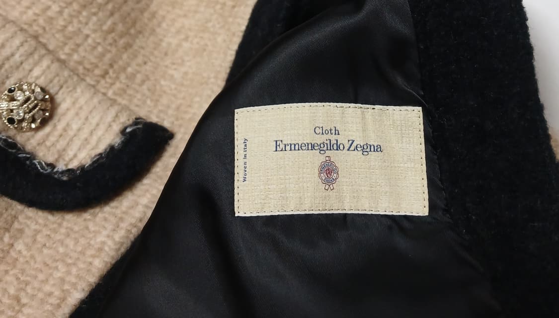 마인 MINE 이탈리아 낙타모 큐빅버튼 도톰 가디건 상품이미지3