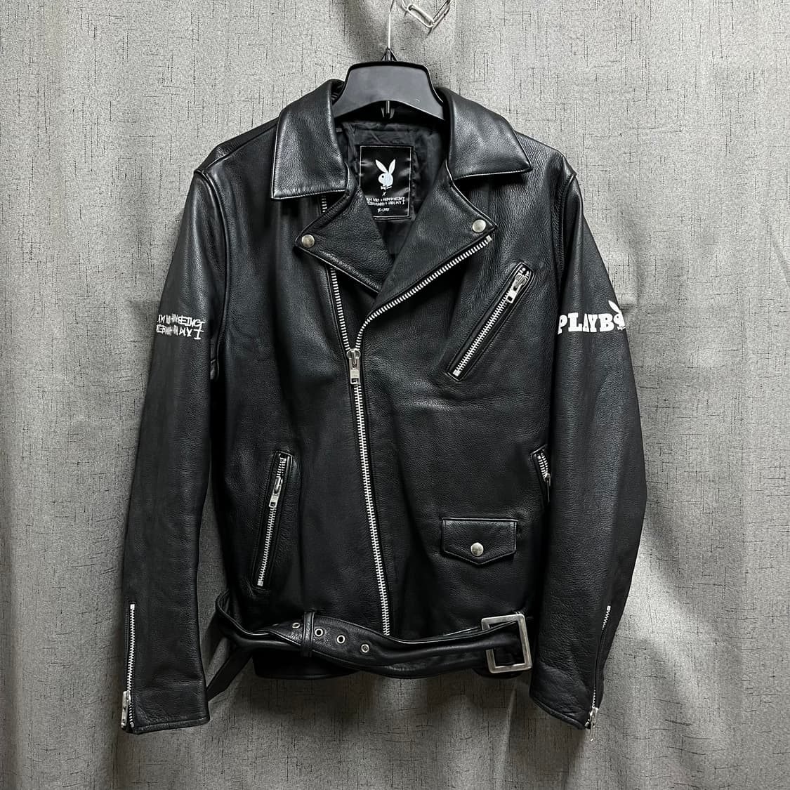 [XL] 아임낫어휴먼비잉 x 플레이보이 콜라보 레더 라이더 재킷 상품이미지1