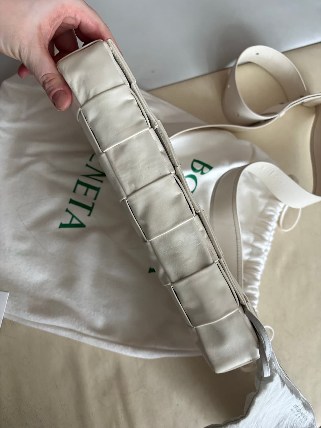 보테가베네타 카세트백 상품이미지2