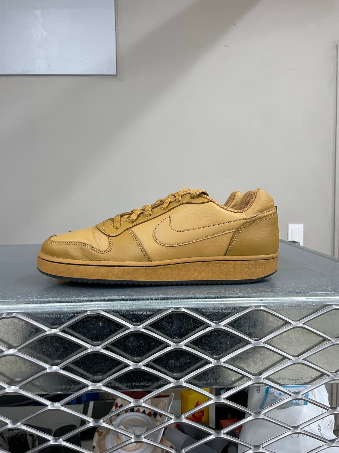 나이키 에버논 로우 윗 270 상품이미지1