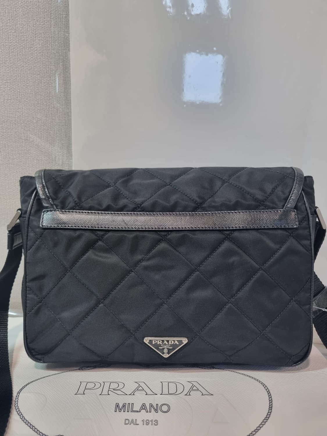 정품 프라다 퀄팅 메신저백 상품이미지7