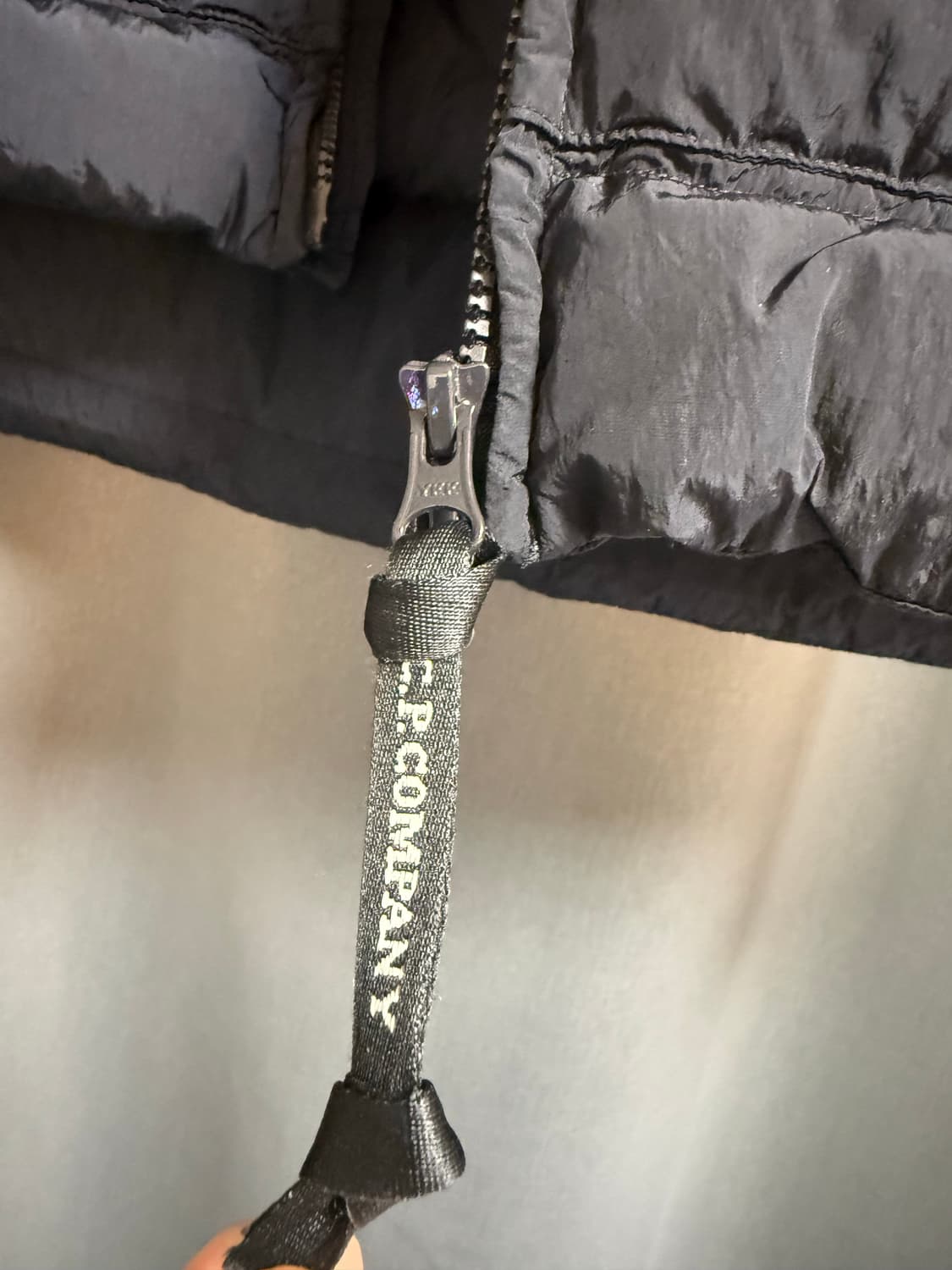 Cp컴퍼니 크롬R 숏패딩 상품이미지5