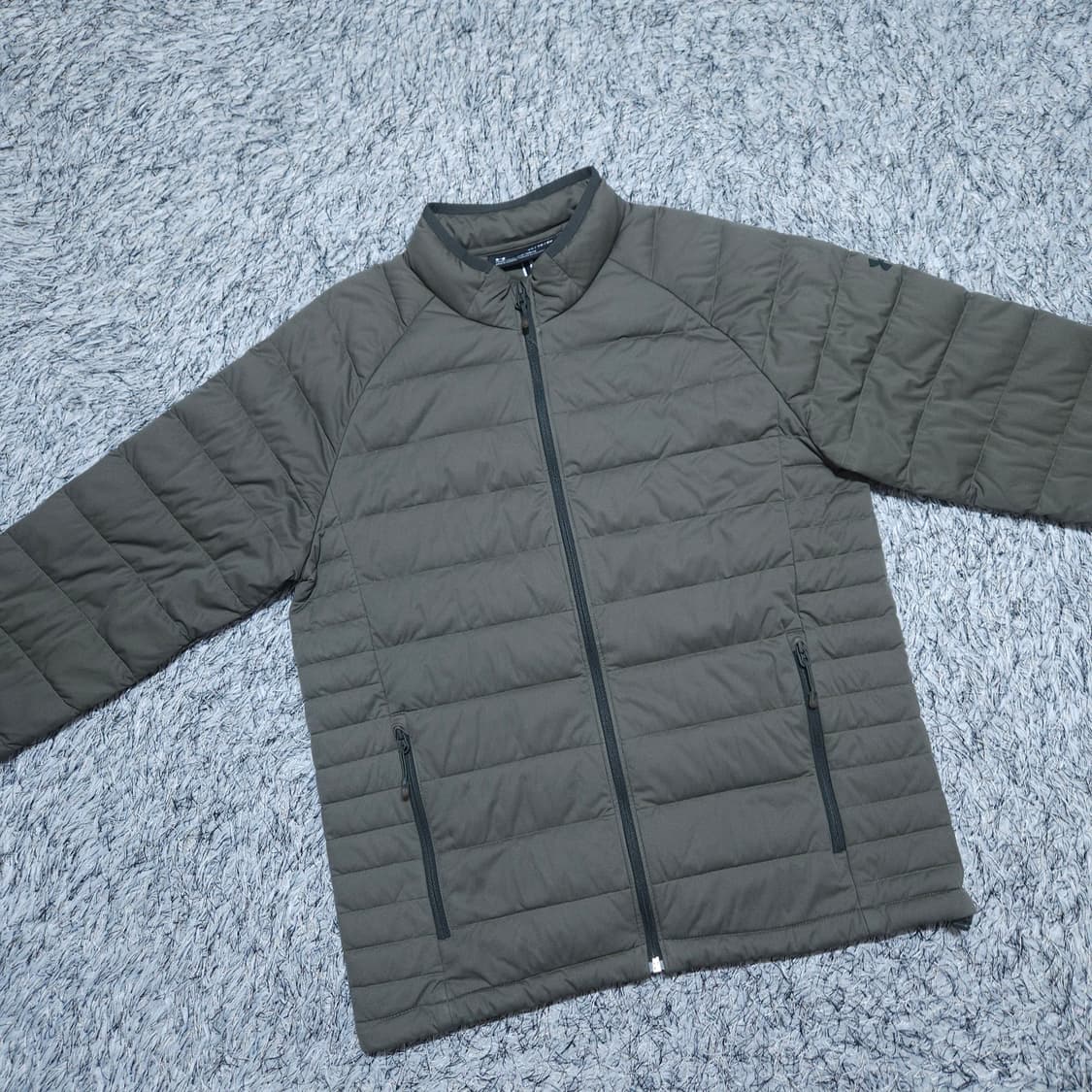 언더아머) XL 남자 카키 스톰 덕다운경량패딩 / 왕눈이샵 상품이미지2