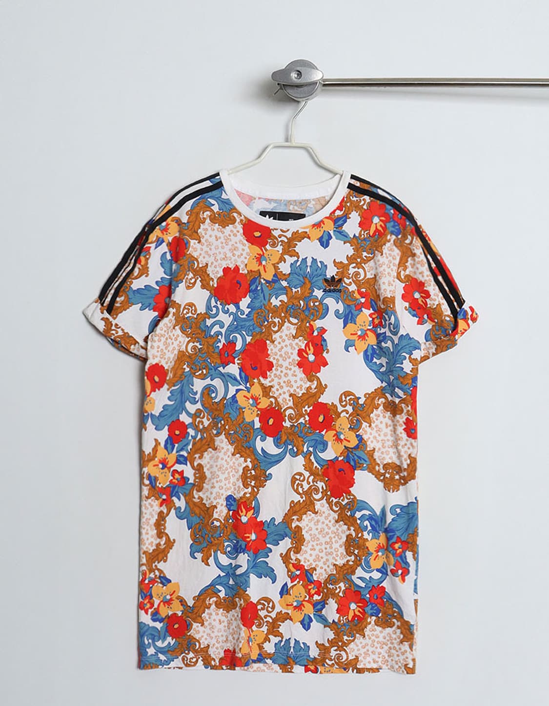 adidas Pattern Long T-Shirts 상품이미지1