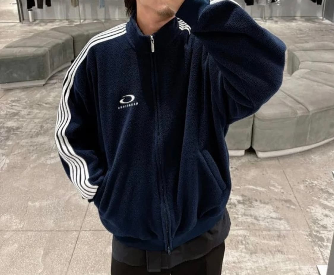 발렌시아가 루프스포츠 트랙탑 상품이미지1