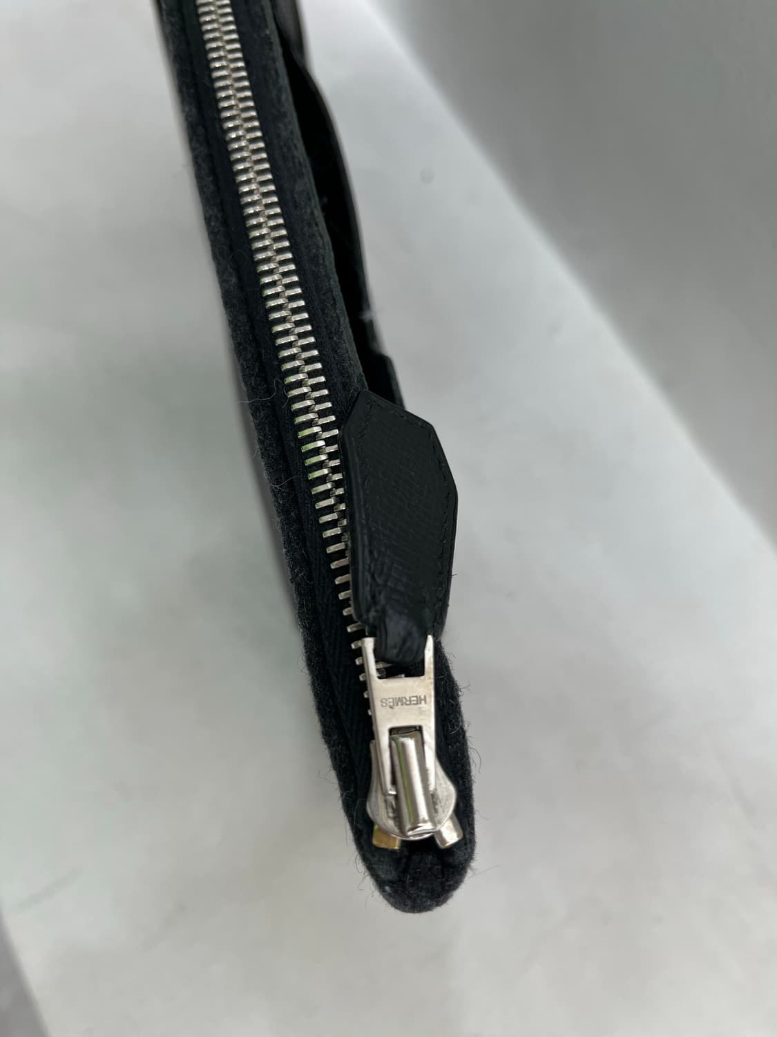 에르메스 블랙 펠트 가죽 클러치 파우치 상품이미지3