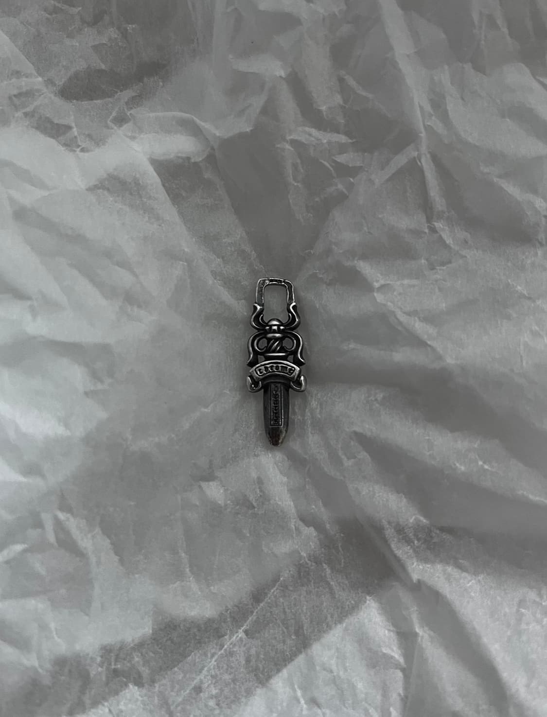 크롬하츠 대거 펜던트 목걸이 상품이미지1