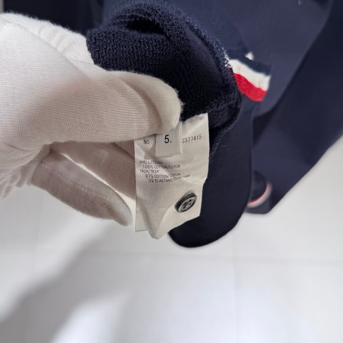 (A+/5) / 톰브라운 백 삼선니트라이닝 사이드버튼 맨투맨 네이비 상품이미지6