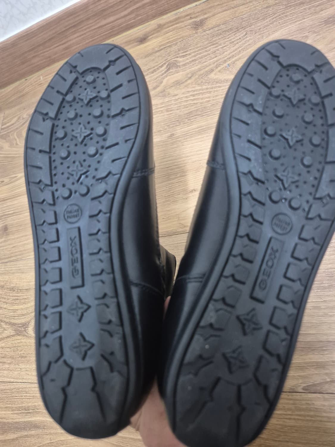 GEOX 여성 블랙 부츠 225mm 상품이미지5