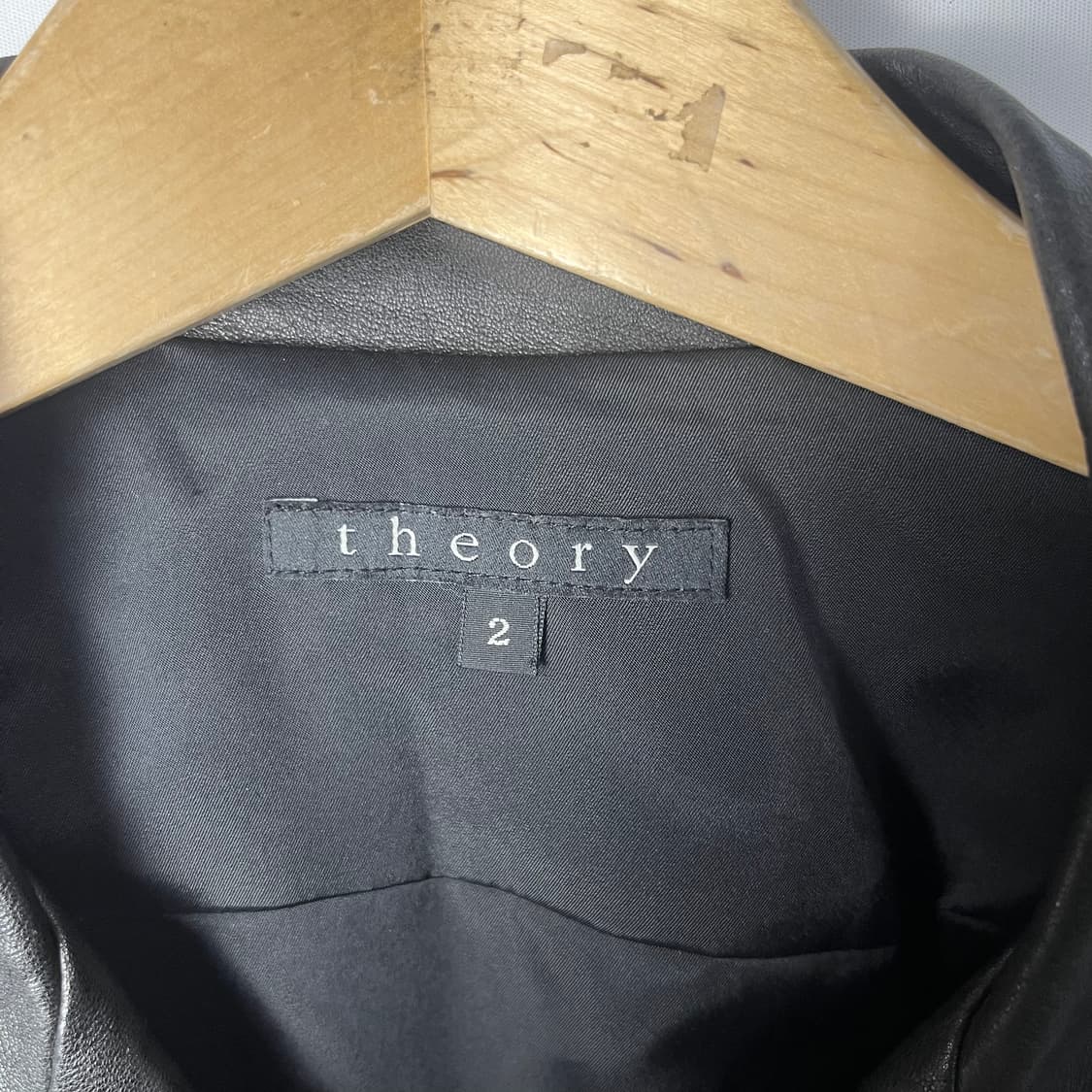[Theory] 띠어리 버튼업 크롭 램스킨 레더자켓 상품이미지4