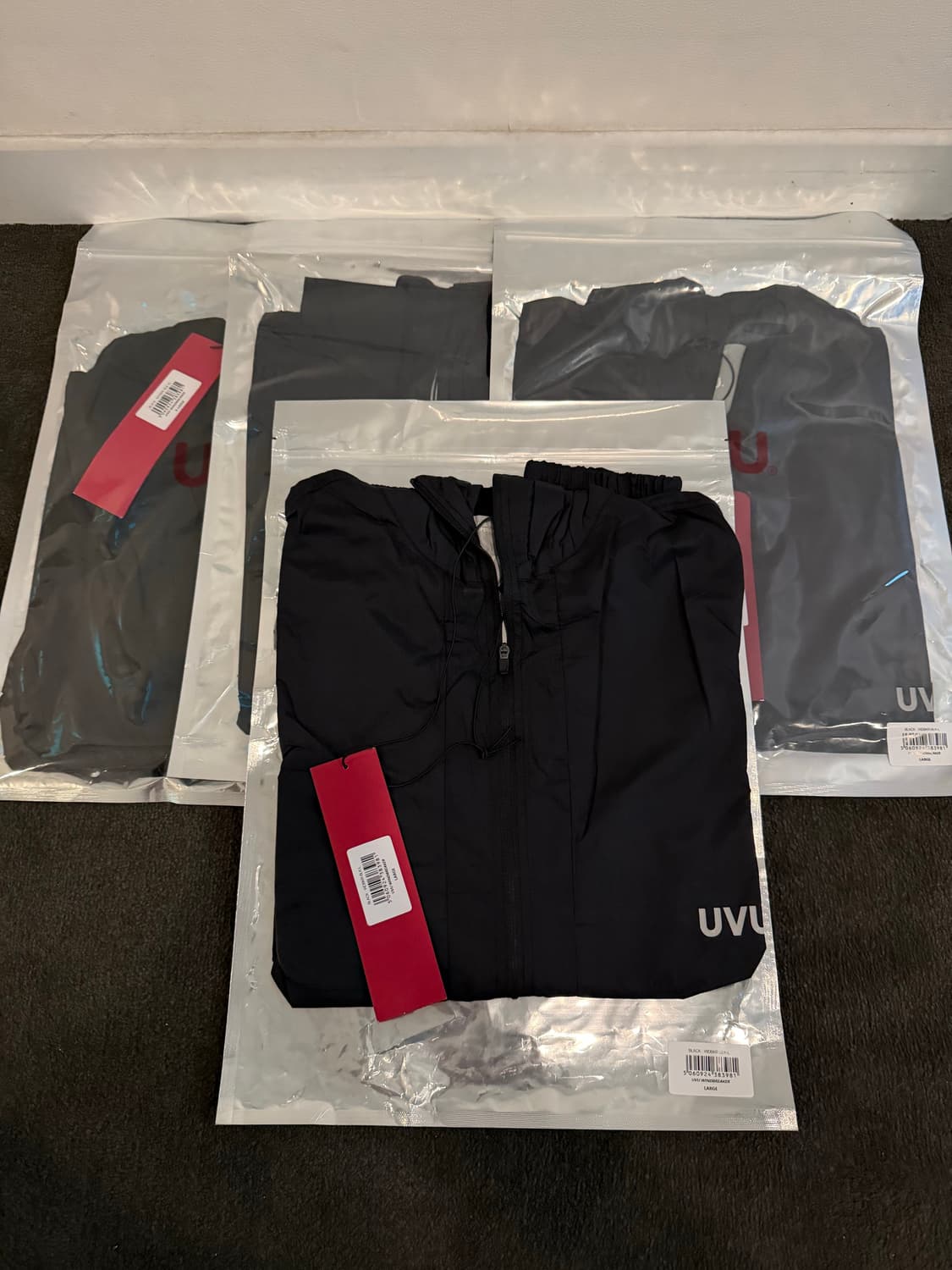 [새상품-S/M] UVU Ultralight Windbreaker 상품이미지2