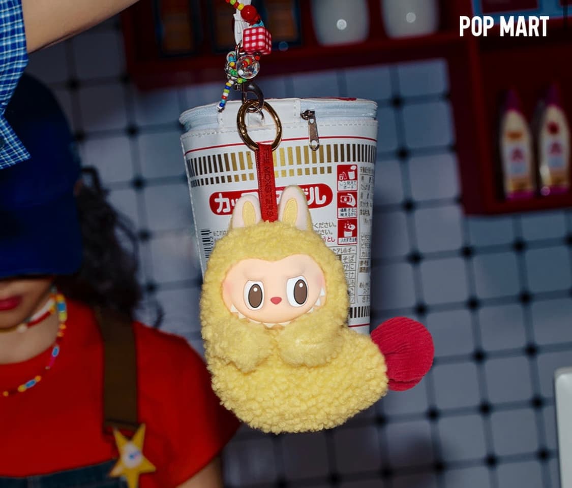 새상품) 팝마트 라부부 수상한 편의점 시리즈 이어폰백 새우튀김 상품이미지1