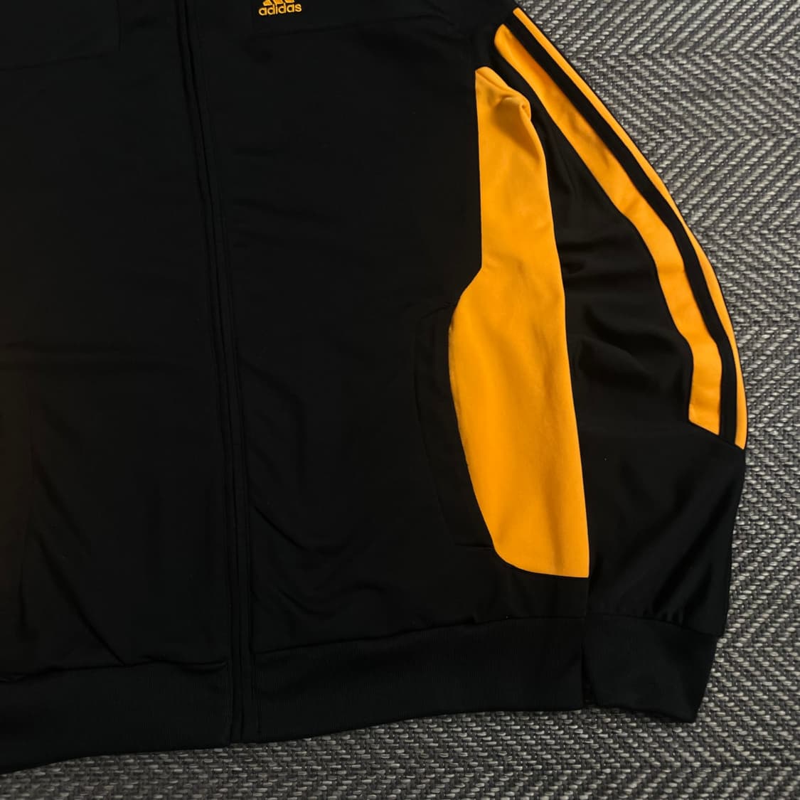 아디다스 빅로고 올드스쿨 배색 트랙탑 져지o 3811 상품이미지3