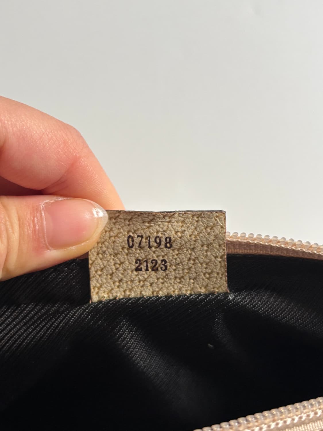 Gucci 구찌 GG로고 베이지 핸드백  상품이미지9