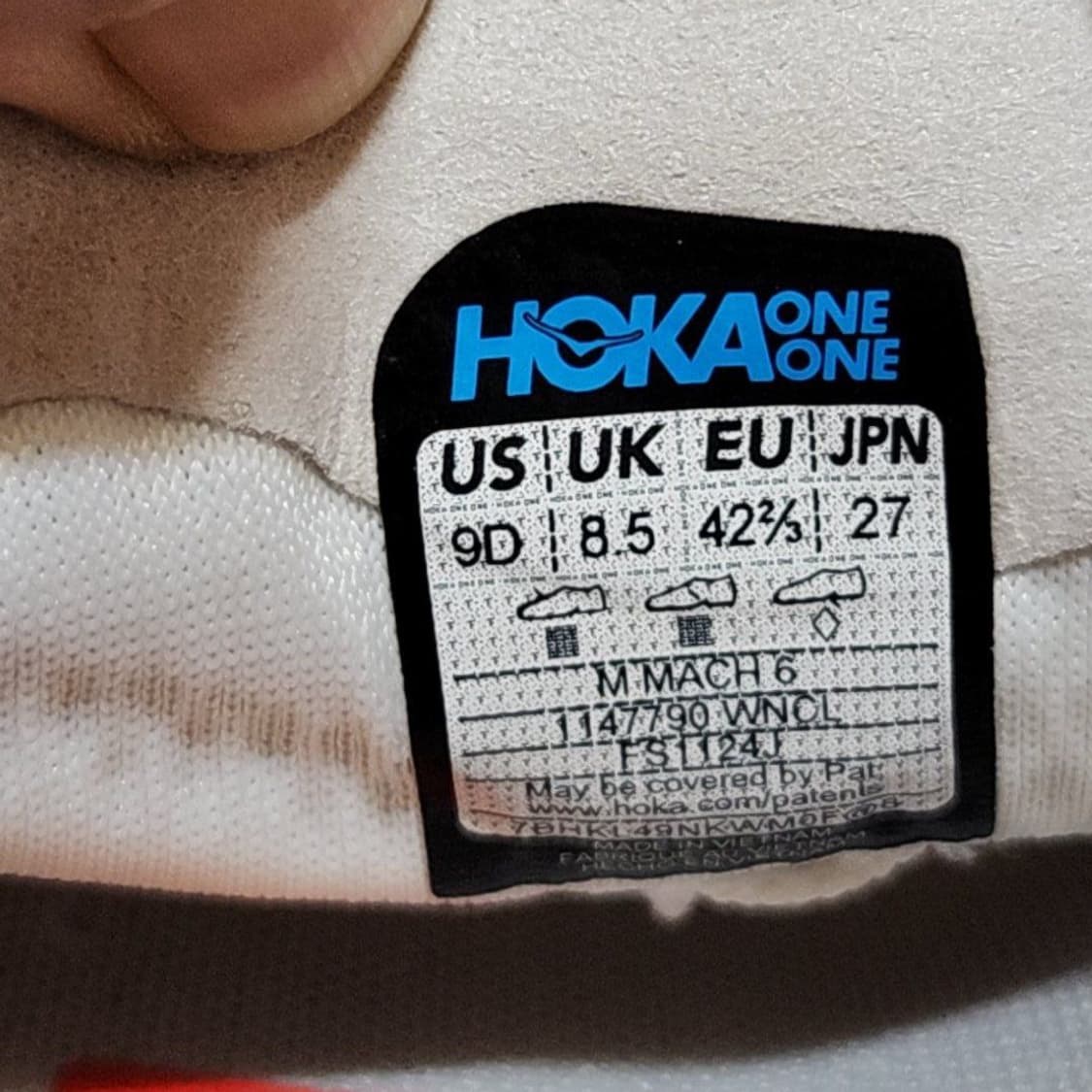 호카 270 마하6 화이트 님버스 클라우드 상품이미지7