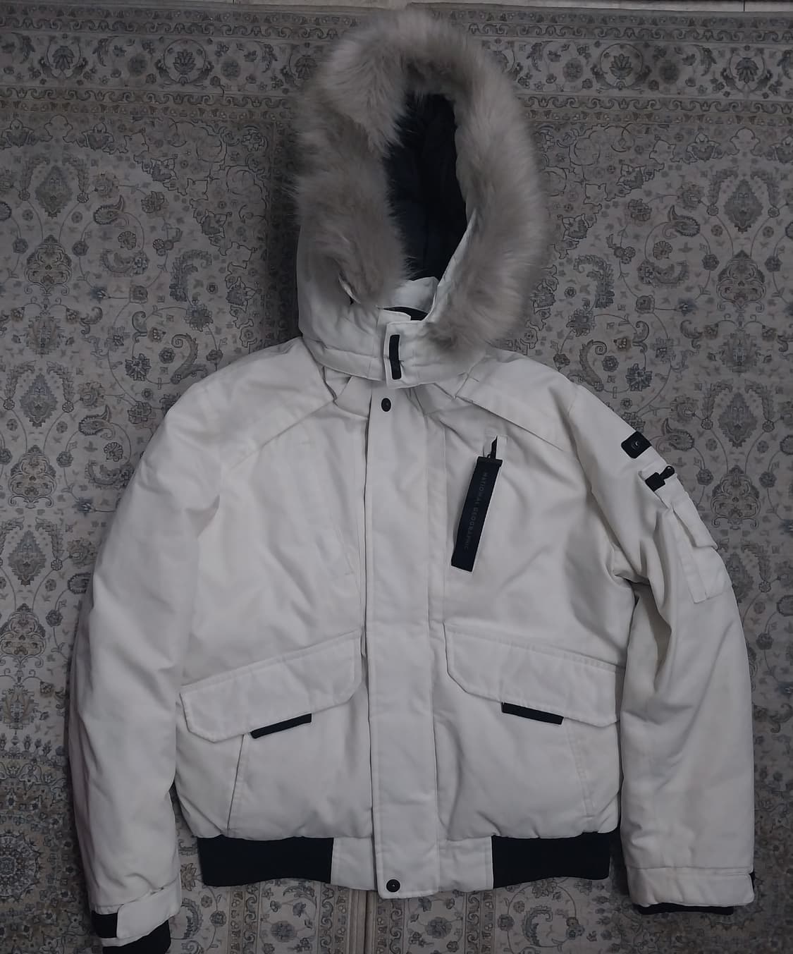 내셔널지오그래픽 타루가 숏 패딩 90 상품이미지1