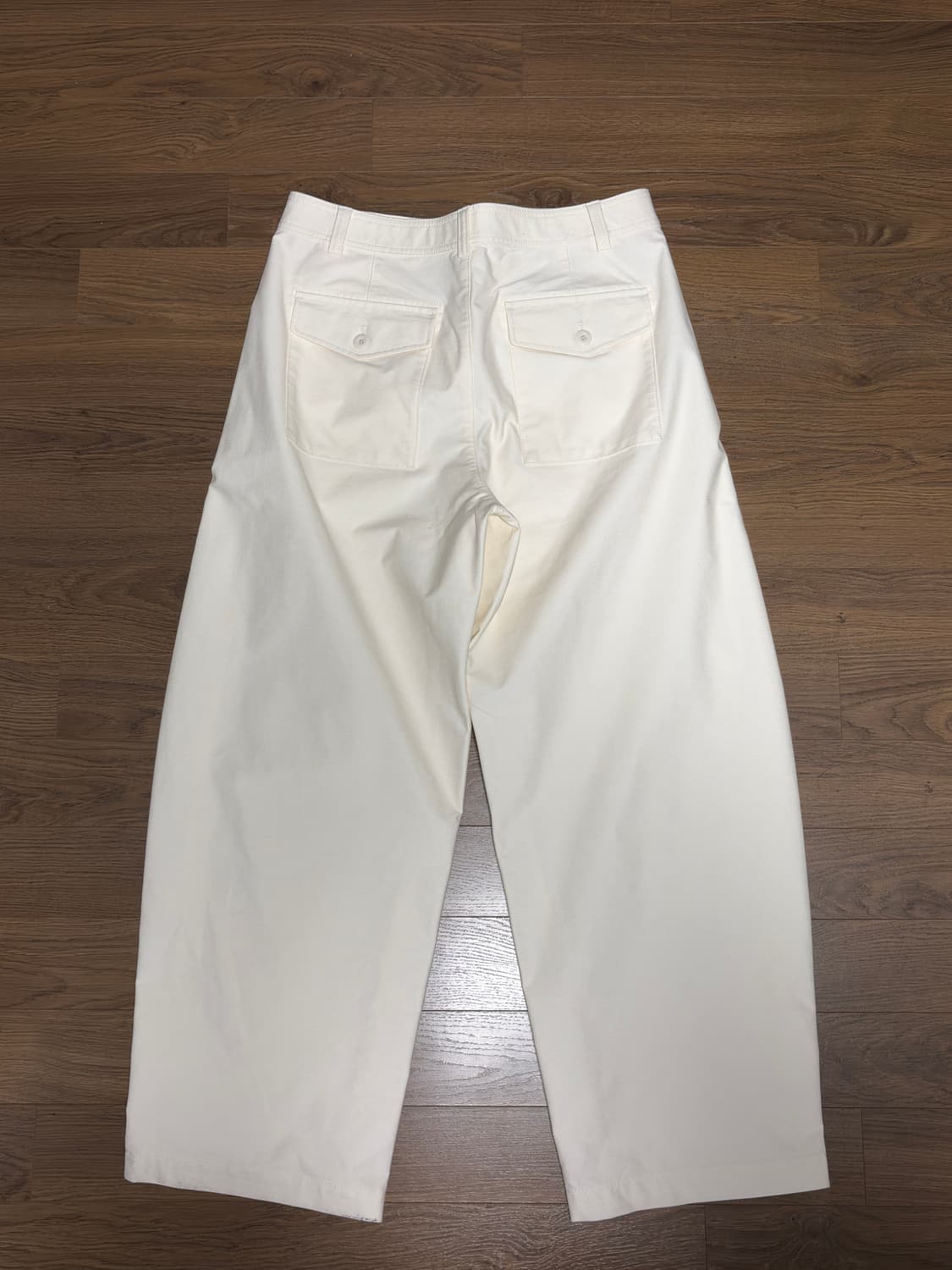 [XL] 유니클로 저지배럴레그 팬츠 화이트 상품이미지3