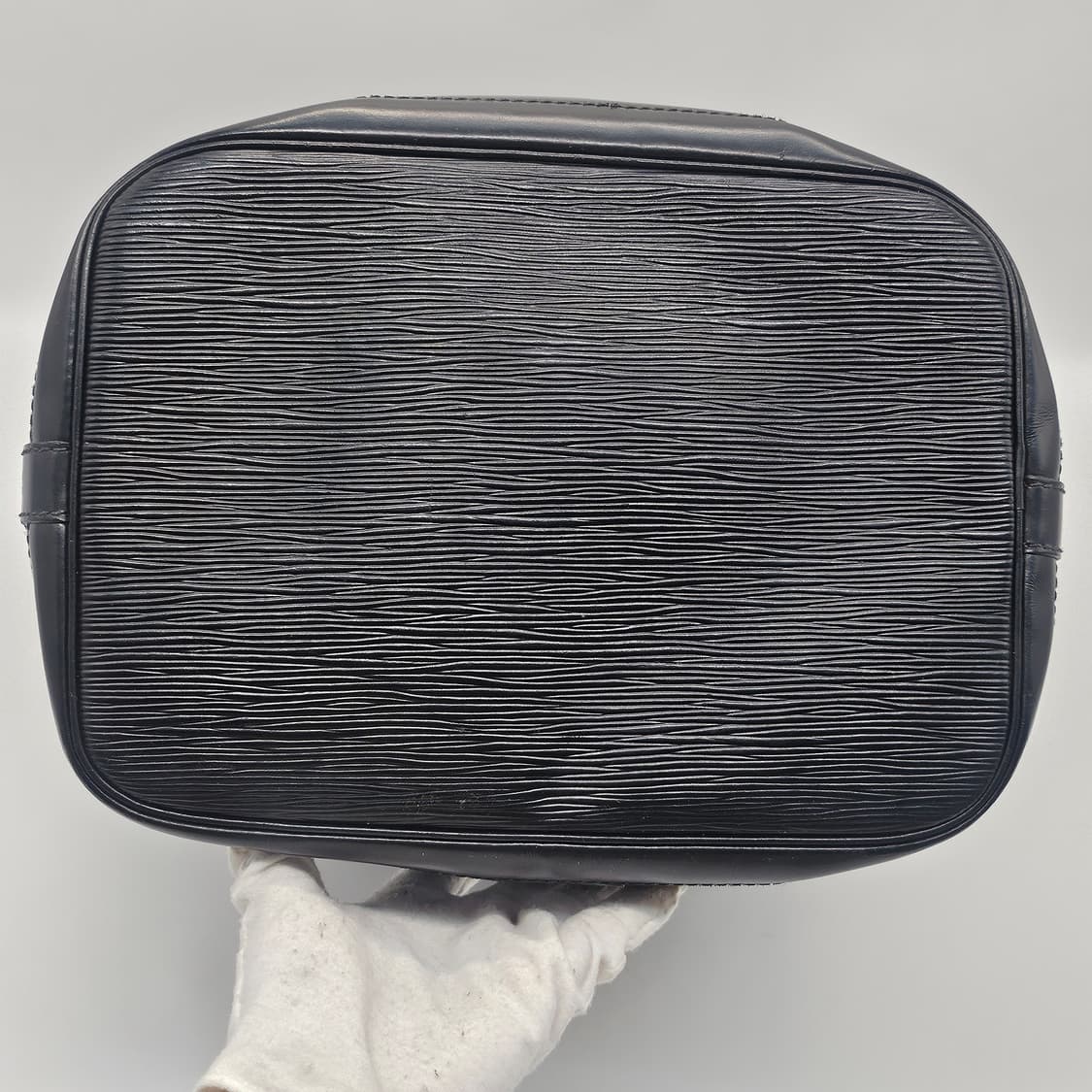 정품 루이비통 에삐 노아 GM 버킷백 상품이미지6