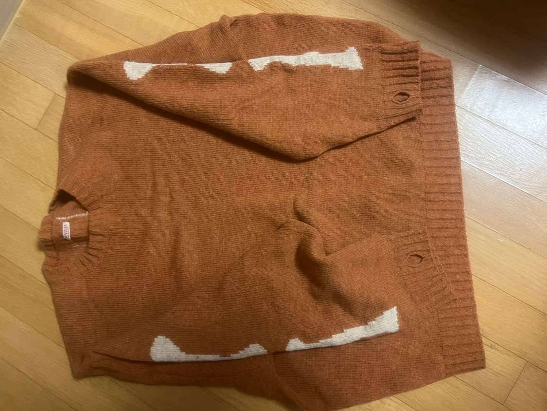 캐피탈 본니트 오렌지 색 판매합니다 상품이미지2