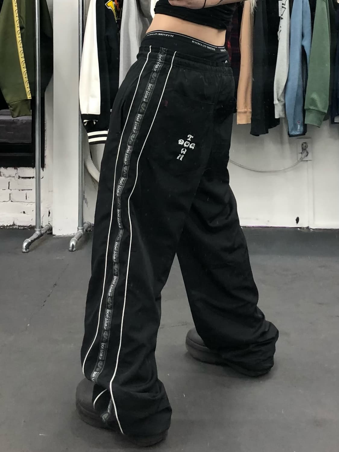 도그타운 사이드로고 나일론 팬츠 상품이미지1