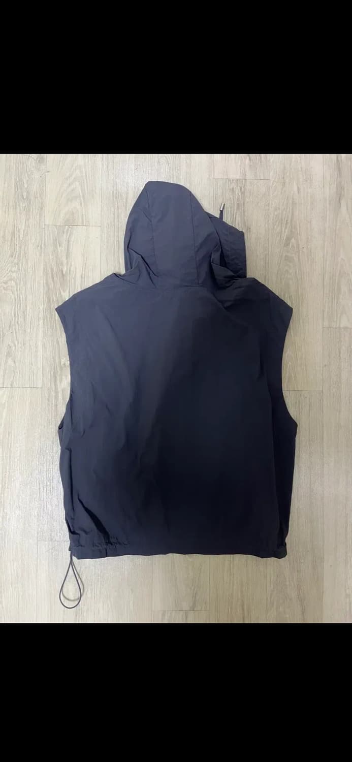 애니원모어 루빈 나일론 후드 베스트 상품이미지5