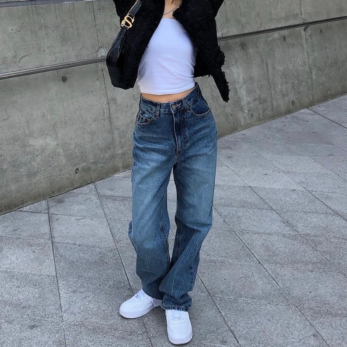 워싱 데님 일자핏 팬츠 상품이미지1