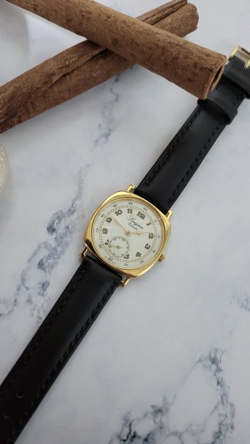 정품 론진 150주년 946.5164 남여공용 쿠션케이스 쿼츠시계 상품이미지7