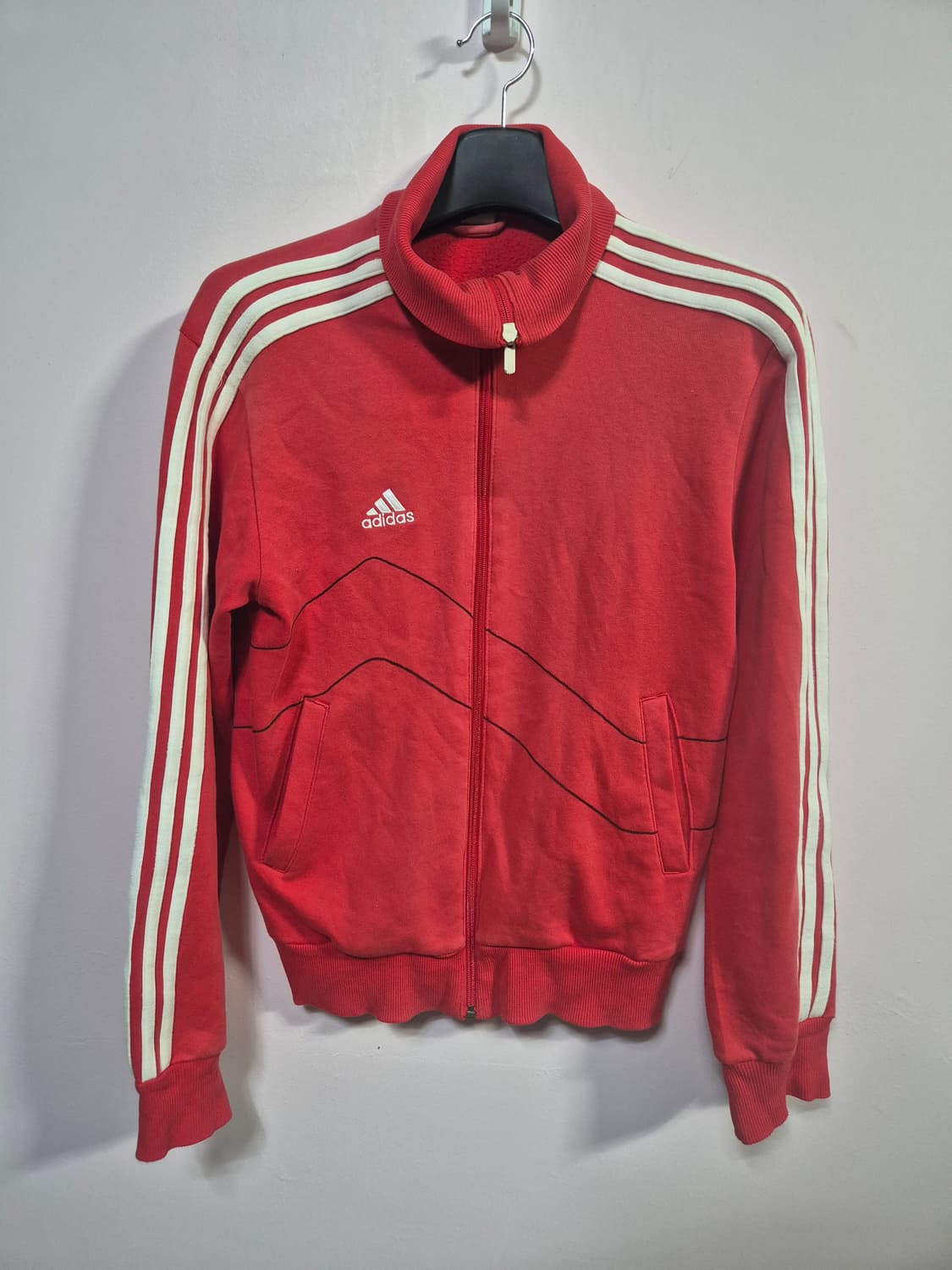  아디다스 삼선 빨간색 트랙 자켓 상품이미지2