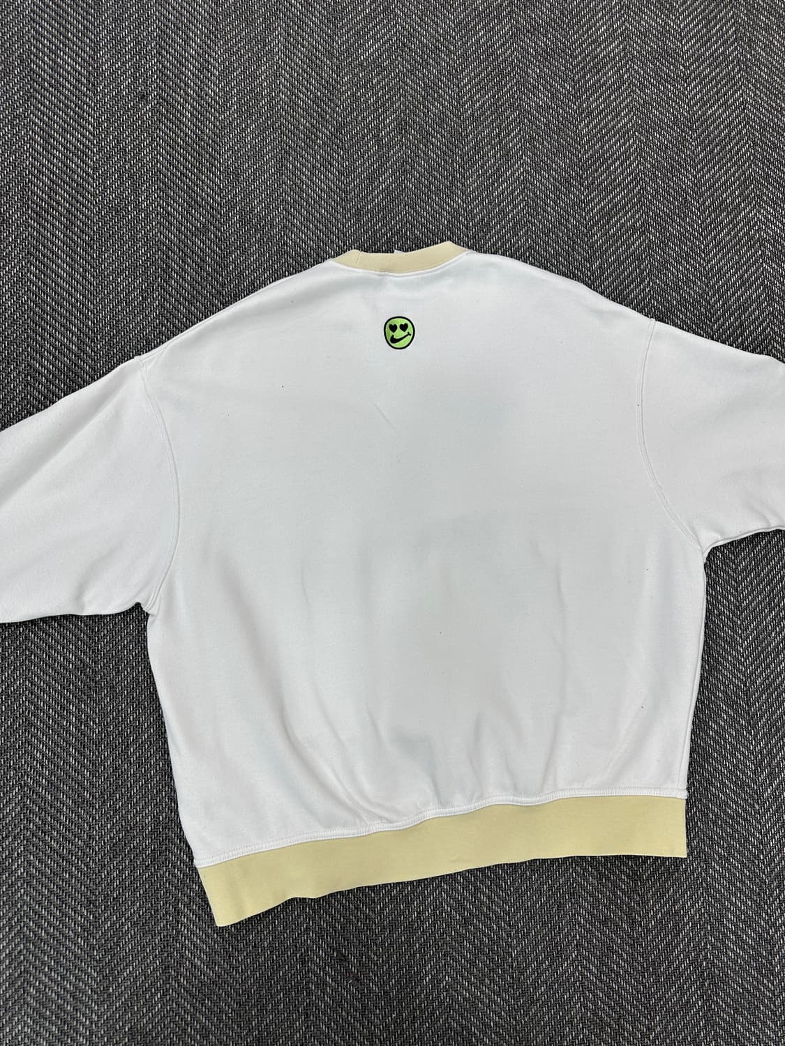 나이키 스우시 맨투맨  상품이미지4