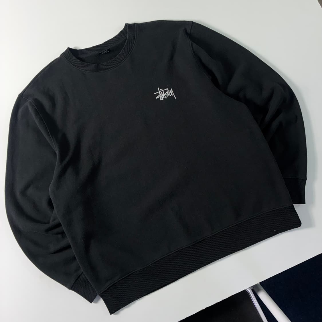 Stussy  스투시 베이직 빅로고 블랙 맨투맨  상품이미지3
