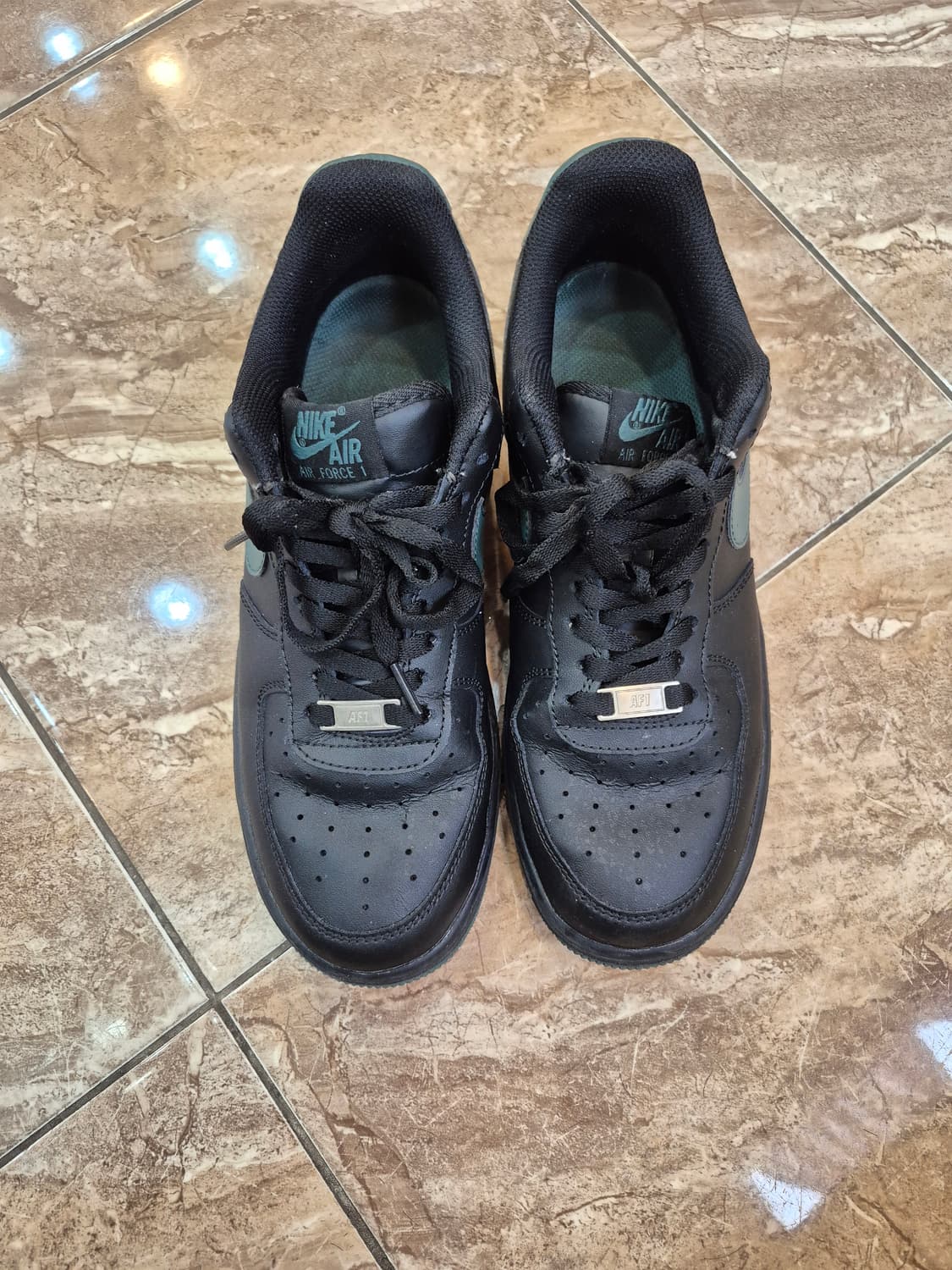 나이키 에어포스 상품이미지1