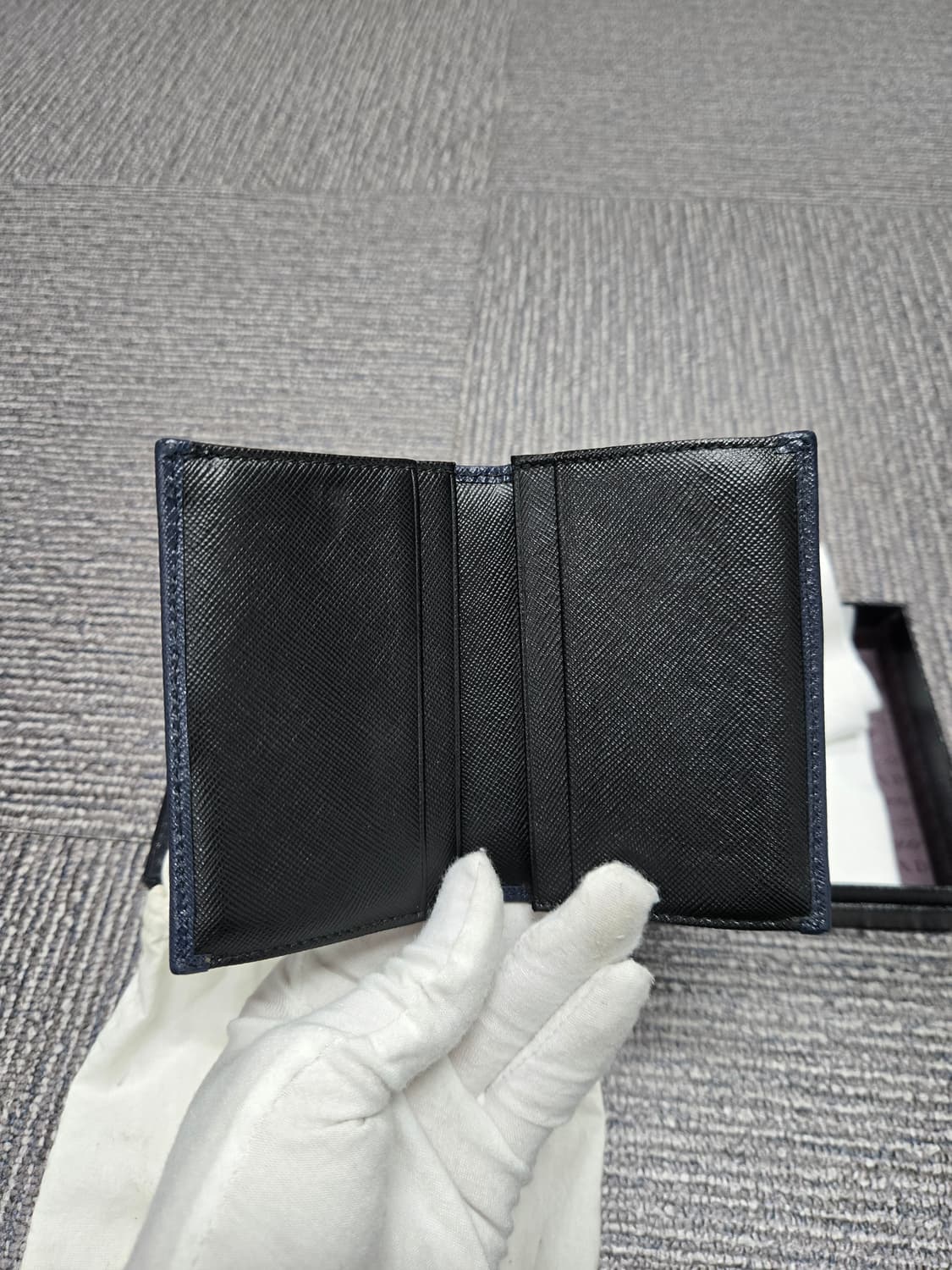 [특가][정품]프라다 로고 오거나이저 상품이미지5