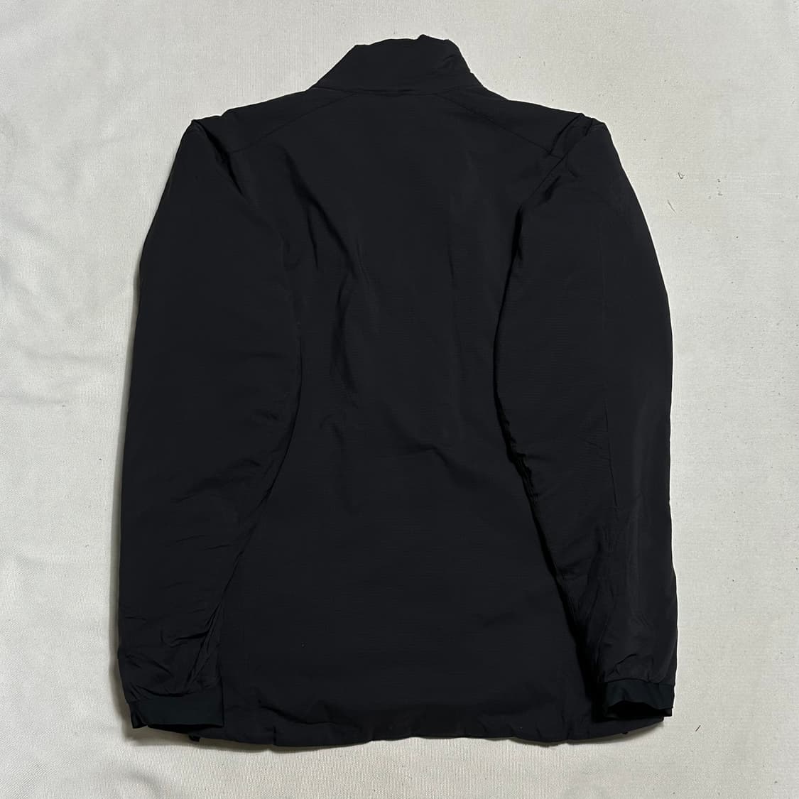 S 아크테릭스 블랙 나일론 점퍼 상품이미지3