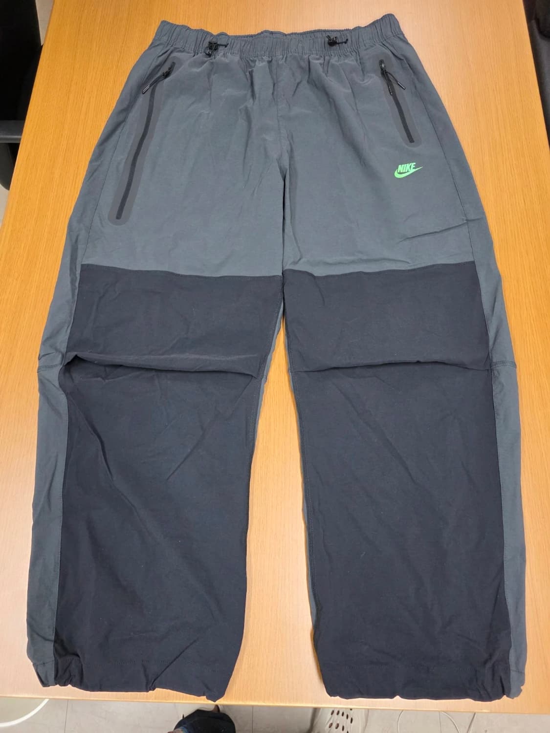 나이키 테크 우븐 오픈 헴 팬츠 2XL 상품이미지1