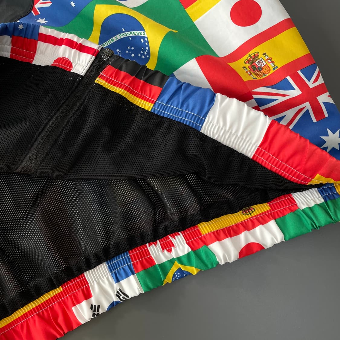 [L] 나이키 월드플래그 다국기 나일론 바람막이 자켓 상품이미지8