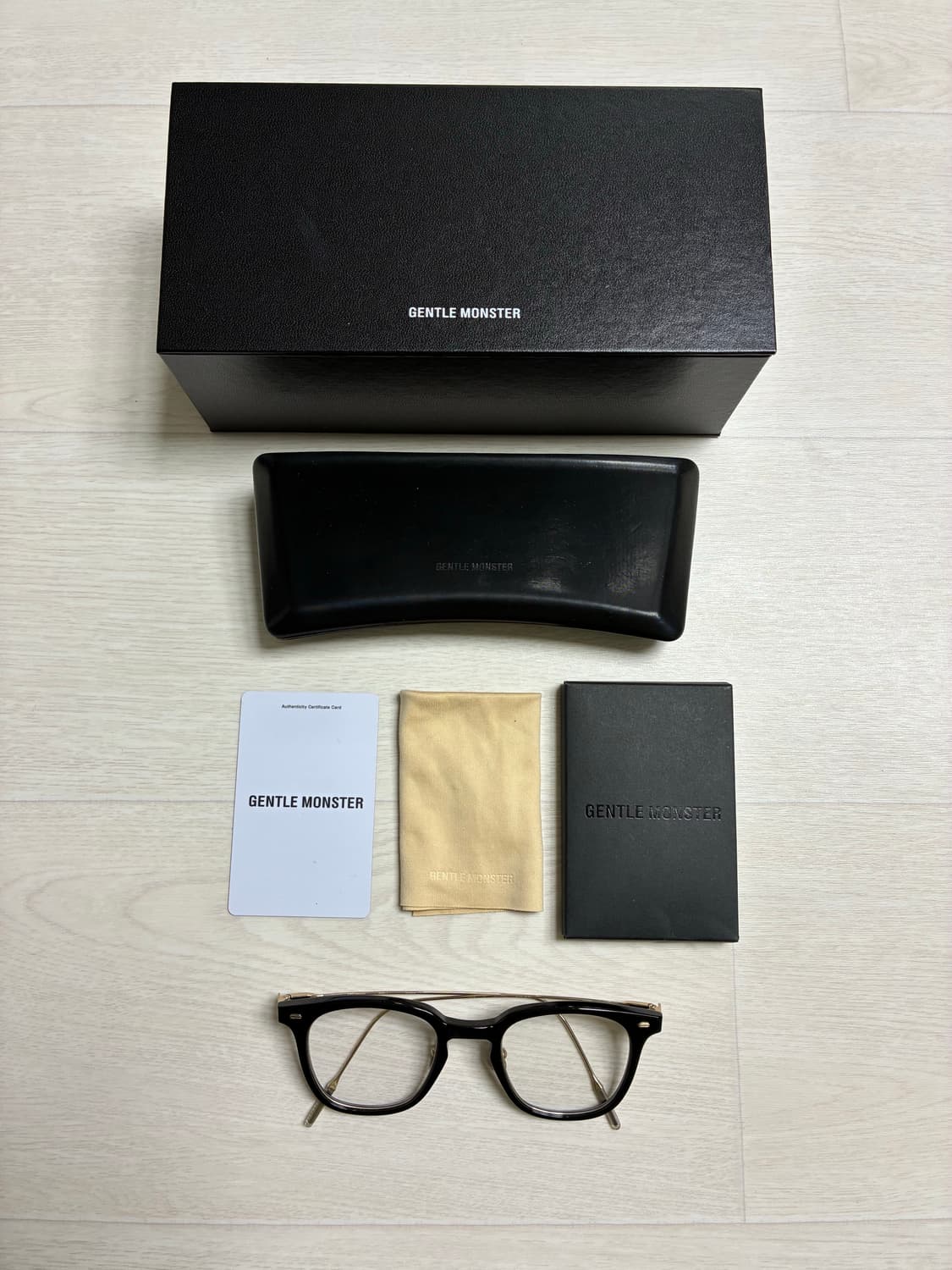 젠틀몬스터 BOOSTER 01 블루라이트 차단 안경 상품이미지1