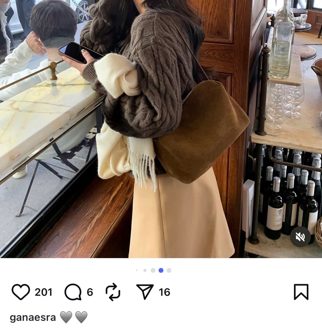 로우클래식 스웨이드 카라멜 박스백 브라운 상품이미지9