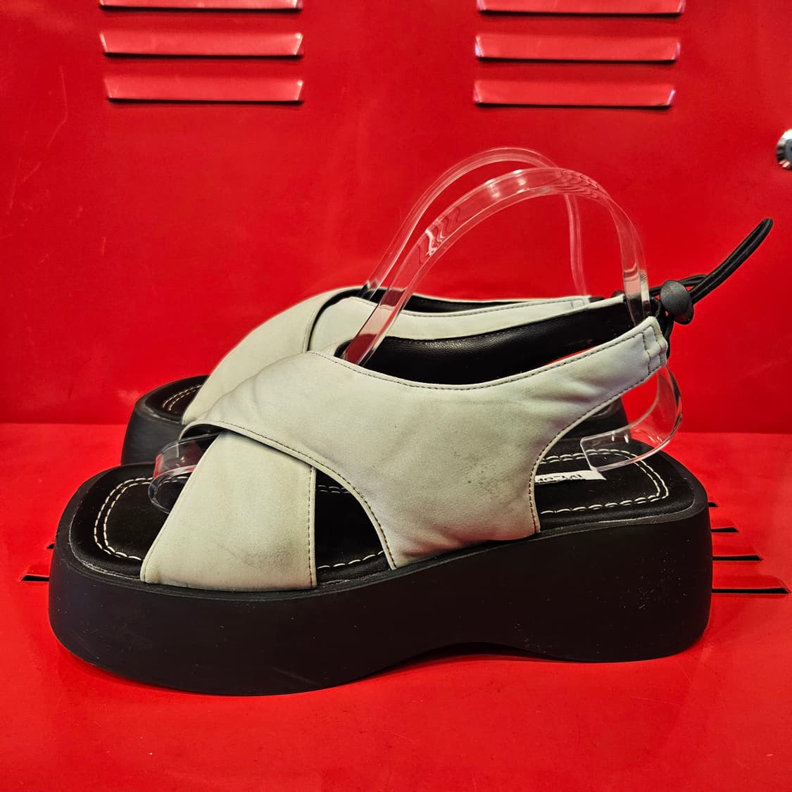 IVE_OFFICAL 엑스밴드 통굽 카키 그레이 샌들  상품이미지2