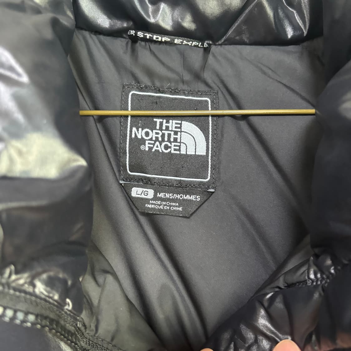 노스페이스 700 눕시 유광 구스다운 패딩 조끼 블랙 상품이미지4