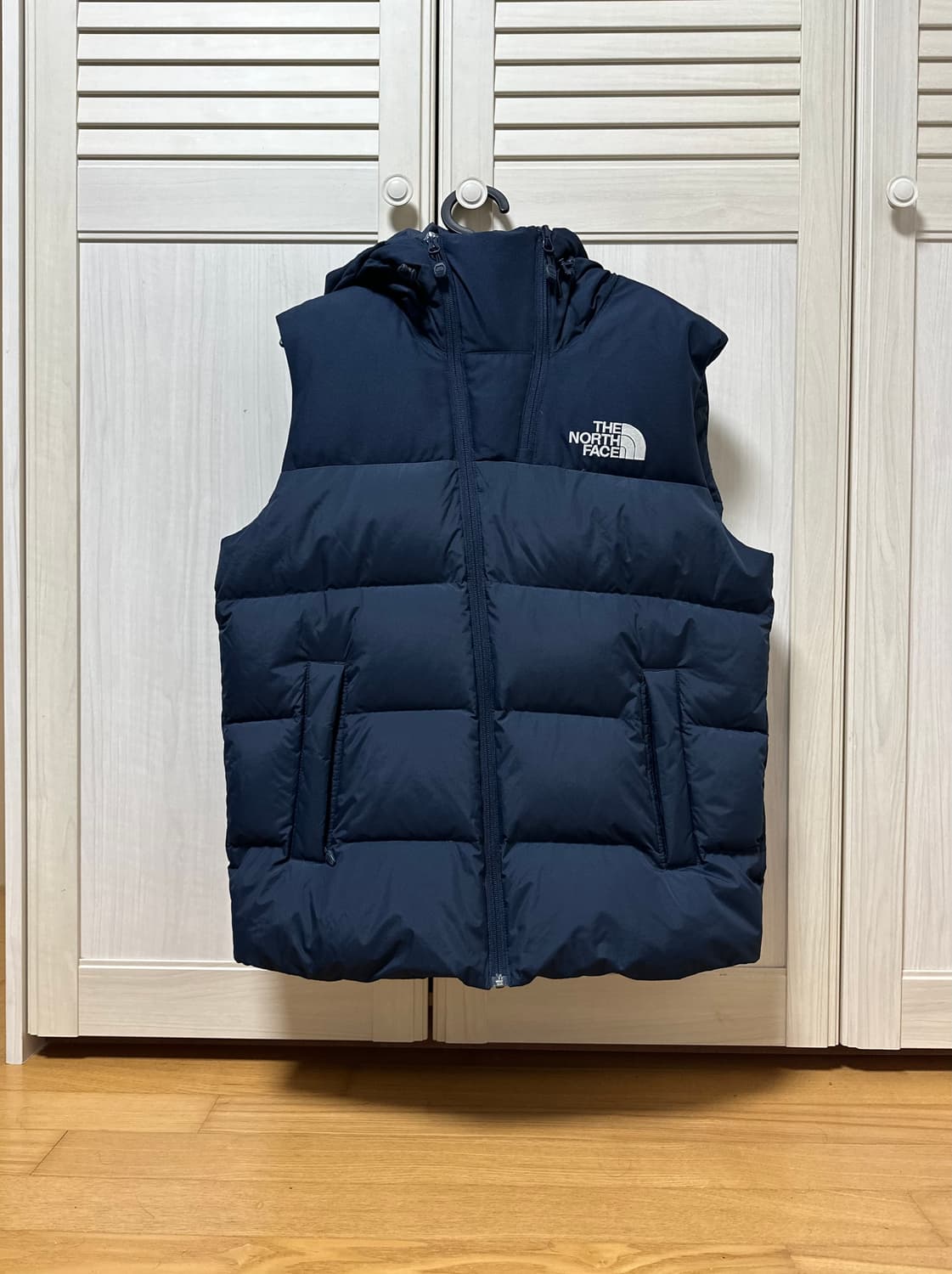 노스페이스 화이트라벨 패딩조끼 L 상품이미지1