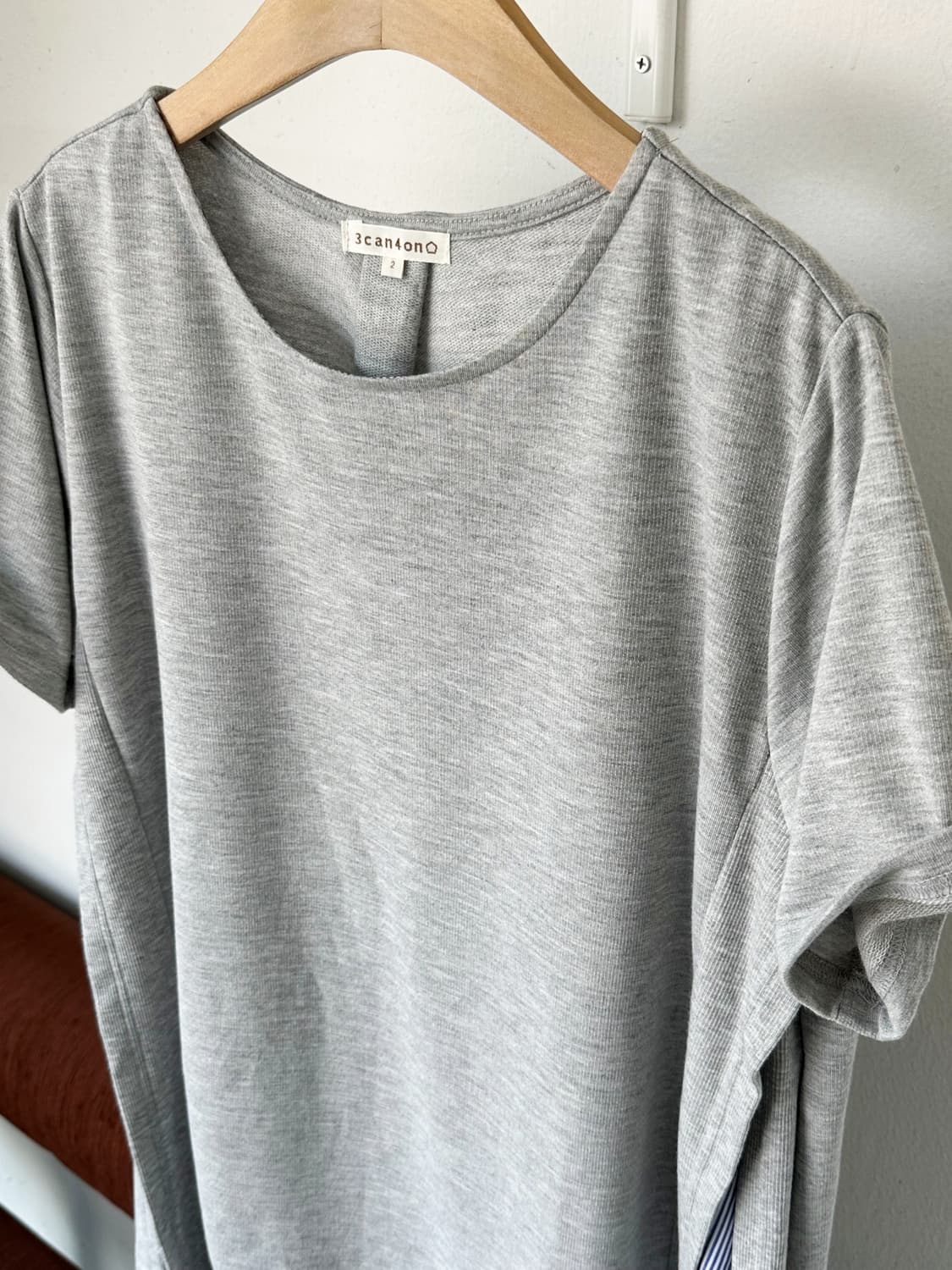 Stretched fabric fake layered long top 상품이미지3