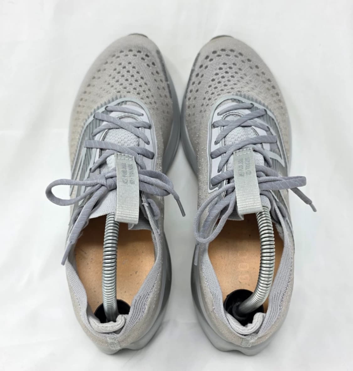 뉴발란스 FuelCell 런닝화 회색 290mm 상품이미지7