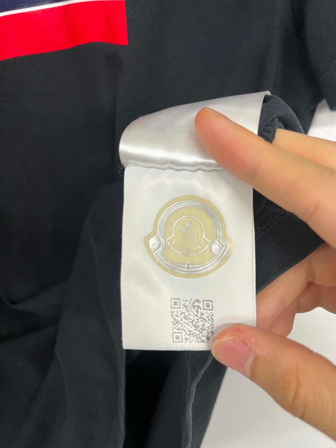 [M] Moncler Tricolor Logo T-Shirt 상품이미지8